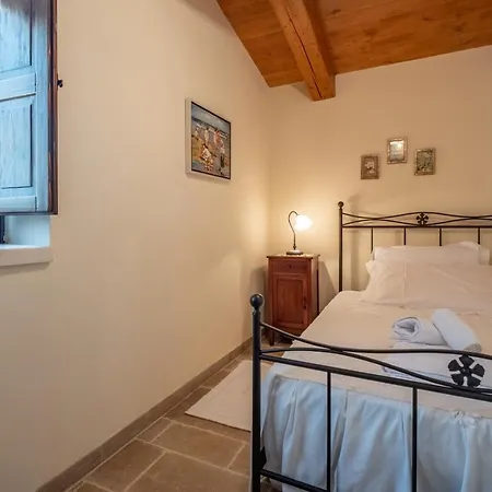 Trulli Oasi Fiorita - Exclusive Apulian Holidays * Castellana Grotte