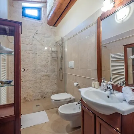Trulli Oasi Fiorita - Exclusive Apulian Holidays * Castellana Grotte