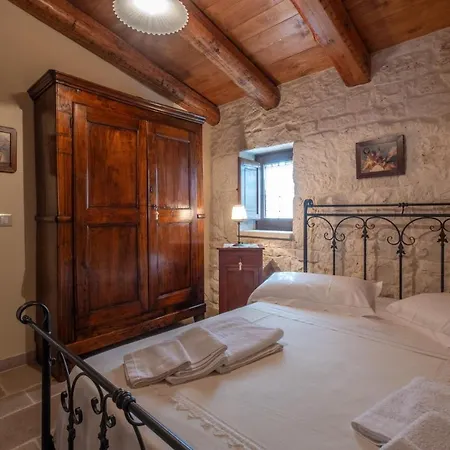 Trulli Oasi Fiorita - Exclusive Apulian Holidays *