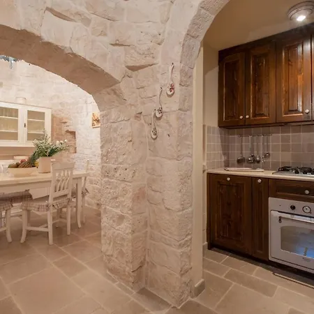 Holiday home Trulli Oasi Fiorita - Exclusive Apulian Holidays