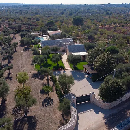 Trulli Oasi Fiorita - Exclusive Apulian Holidays Castellana Grotte